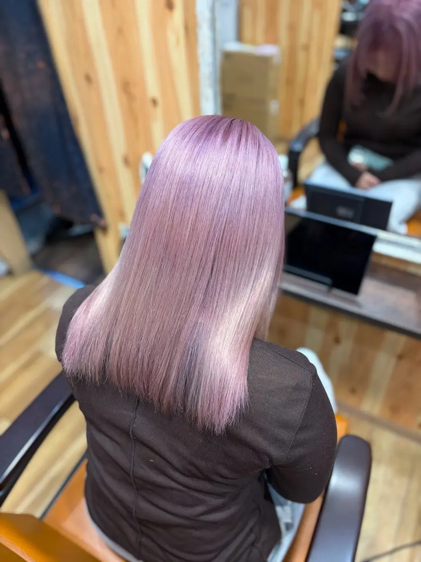 ミディアム カラー tetote ミコのヘアスタイル