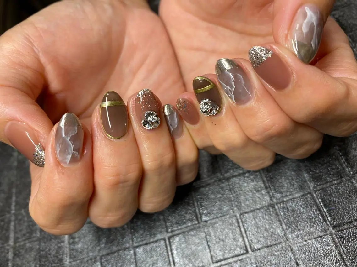 ネイル Lino nailのネイルデザイン