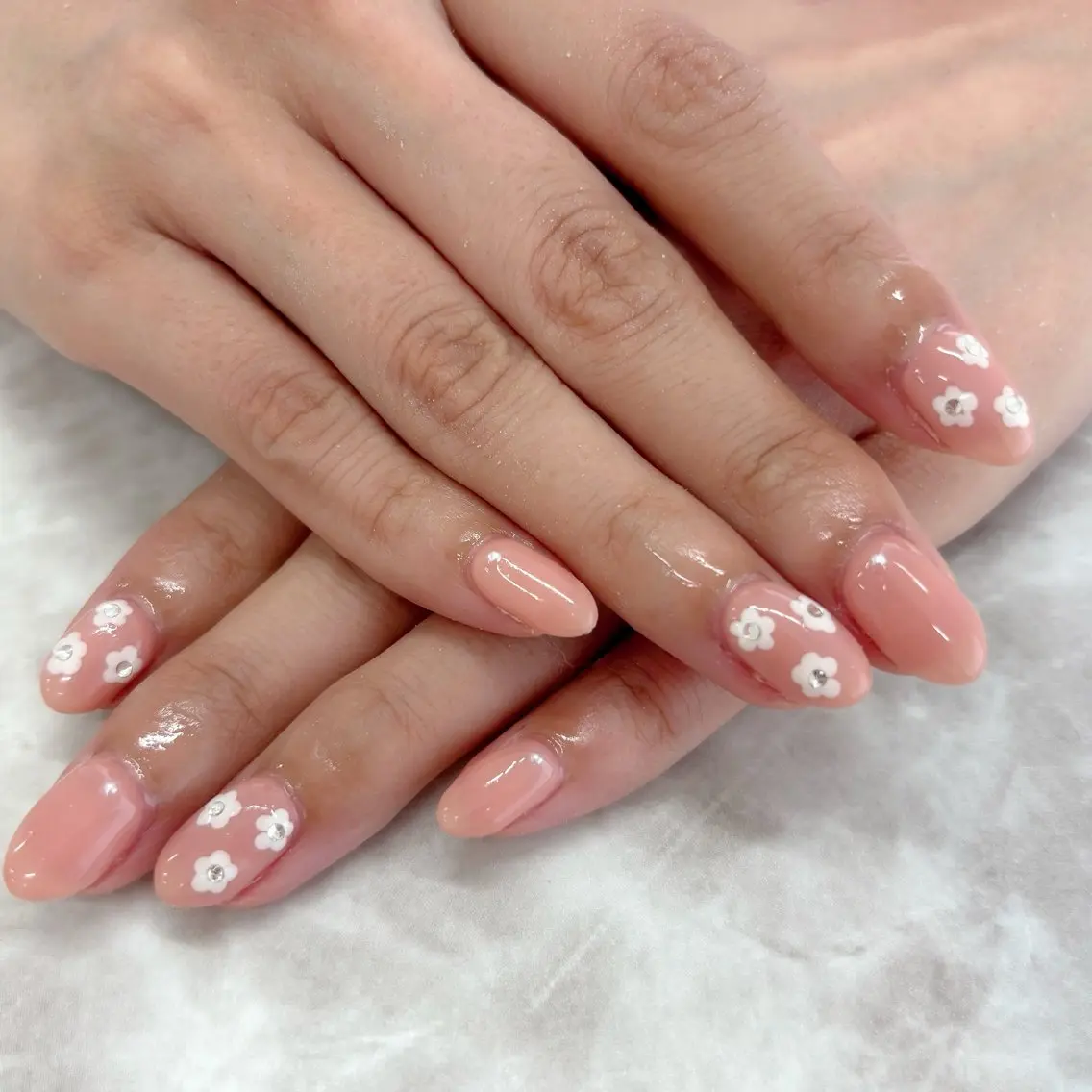 ネイル ハンドネイル K. Amiのネイルデザイン
