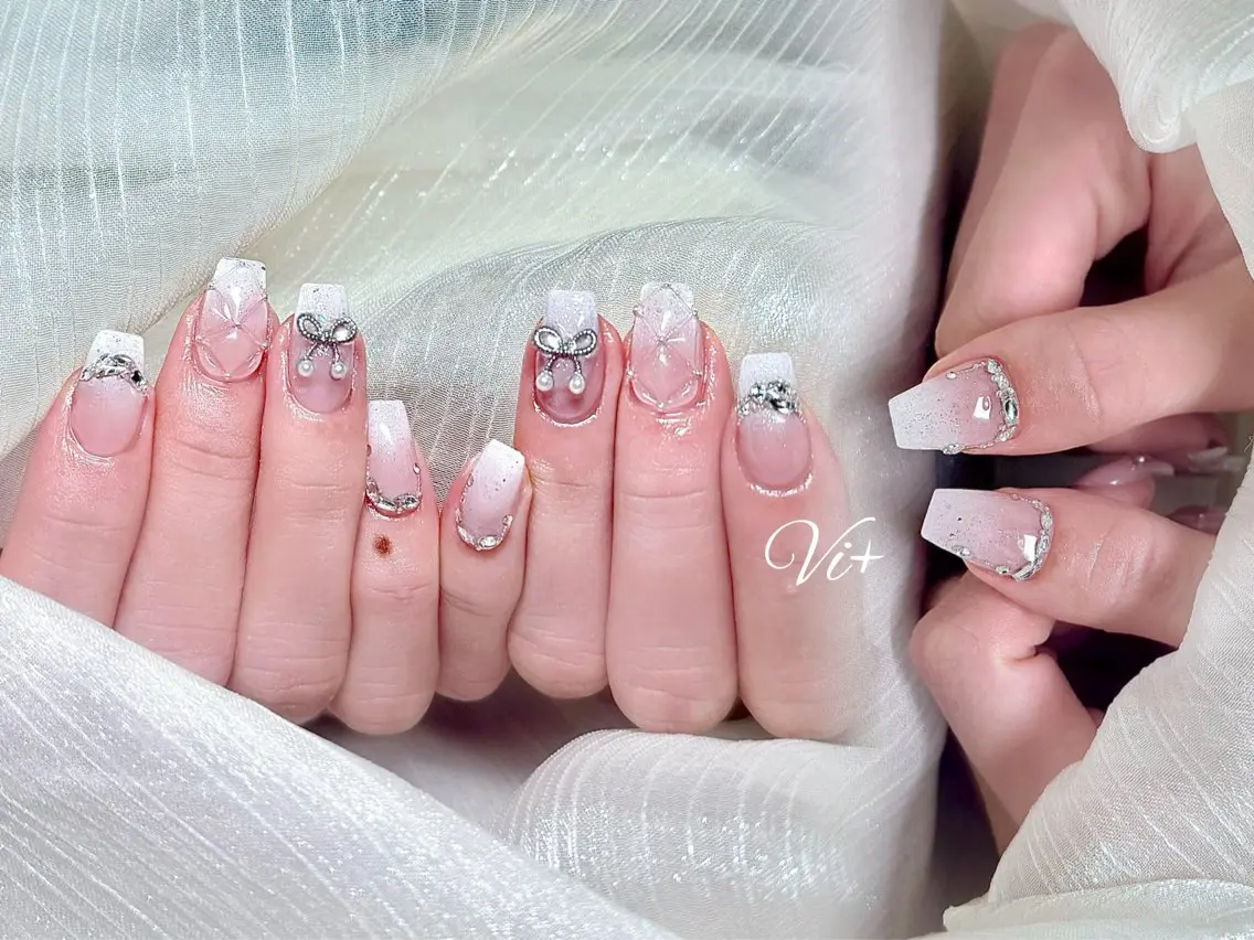 ネイル ハンドネイル ✨Nailsalon Vi+✨のネイルデザイン