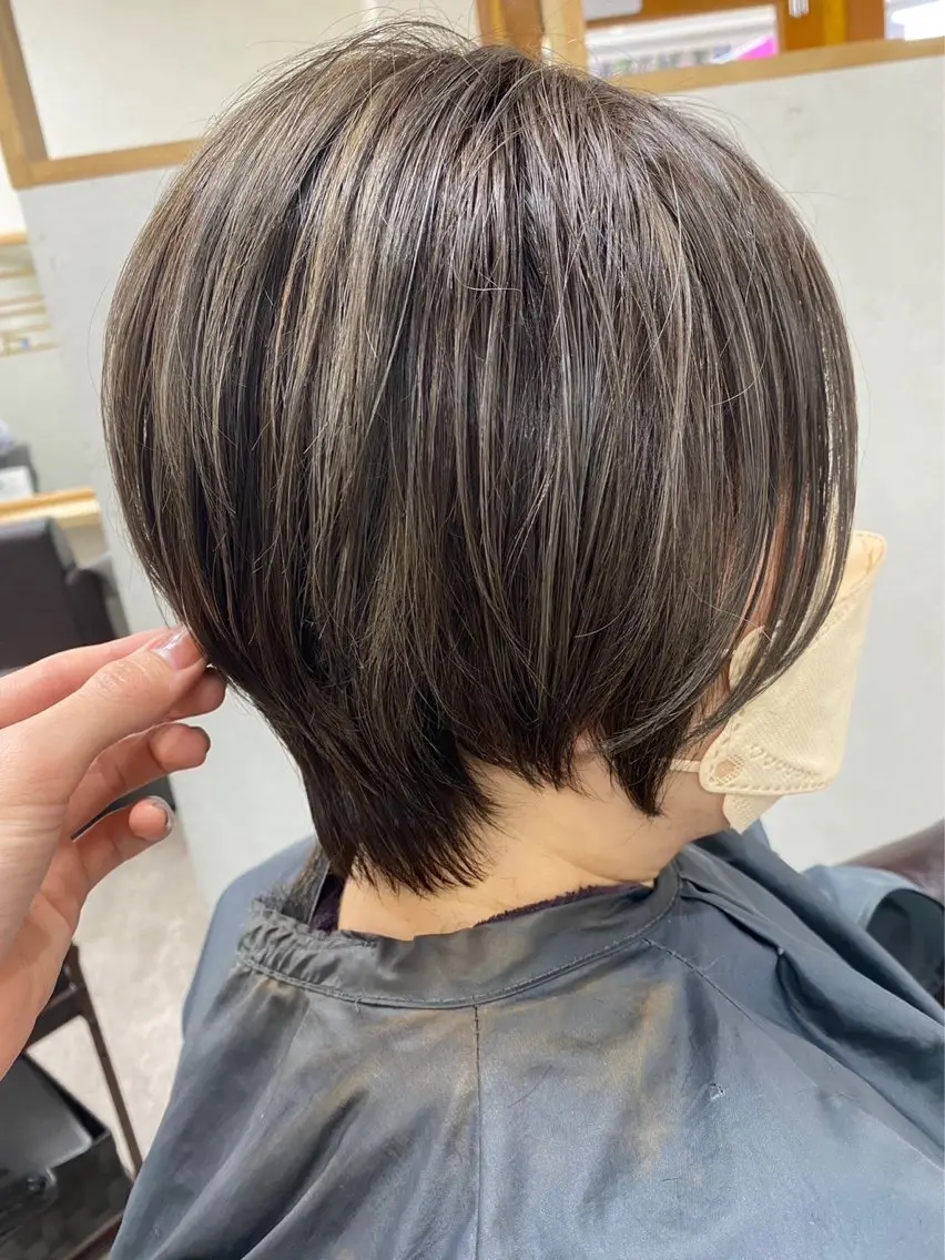 ショート ショートボブ ボブレイヤー ボブ 顔まわりレイヤー 顔周りカット 🎊地域最安値🎊 髪質改善/NAOKIのヘアスタイル