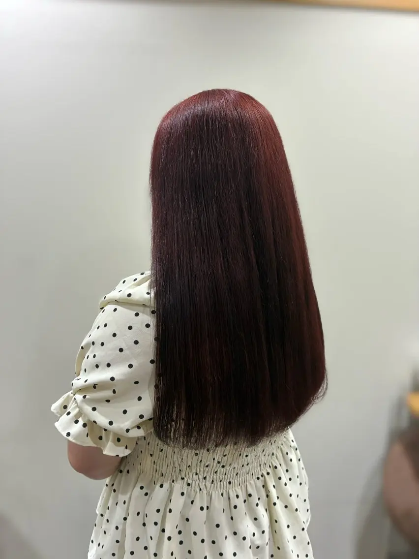 ロング カラー ブリーチ ボルドーカラー 梅原 姫🍬🐰のヘアスタイル