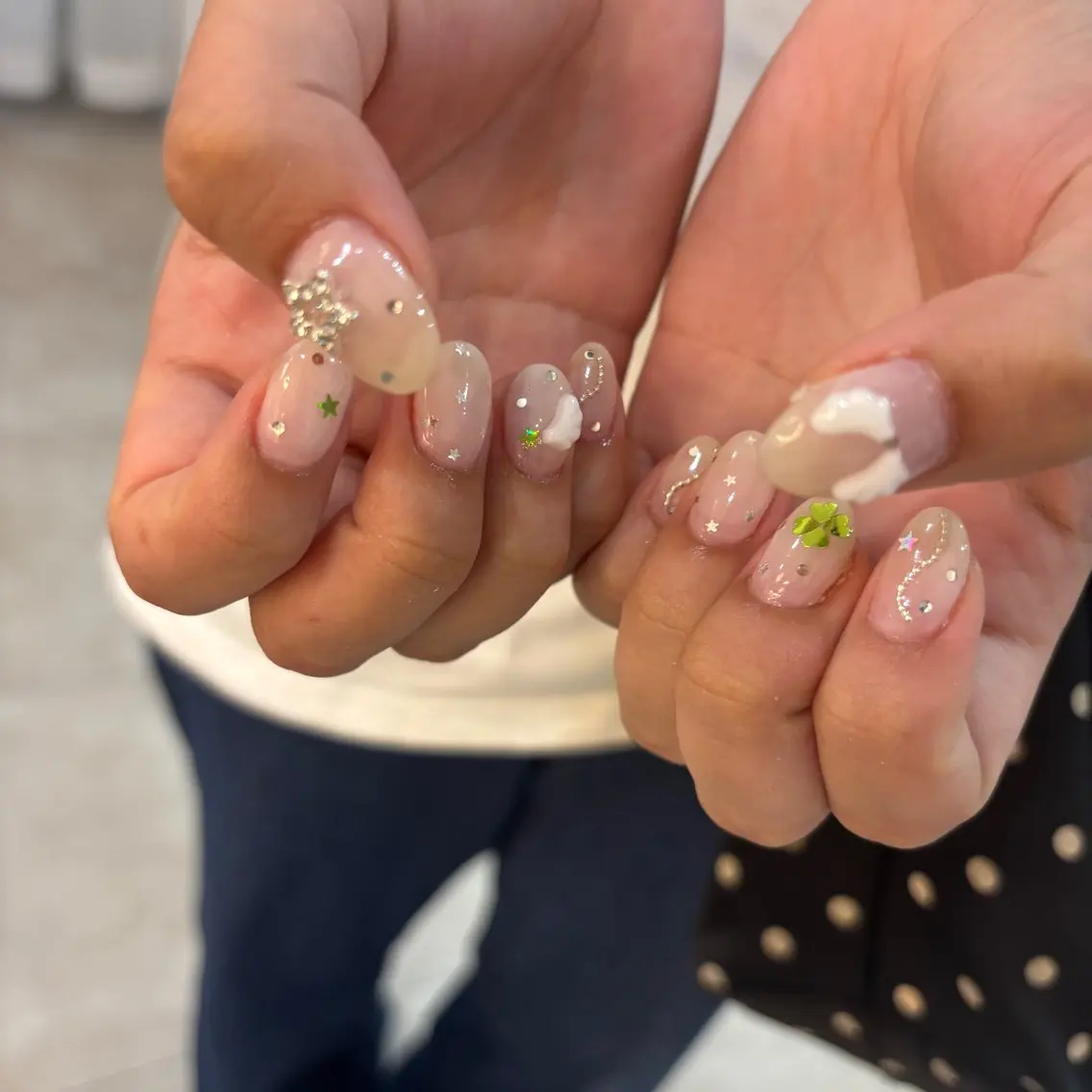 ネイル ハンドネイル フットネイル 栗田 ゆう子のネイルデザイン