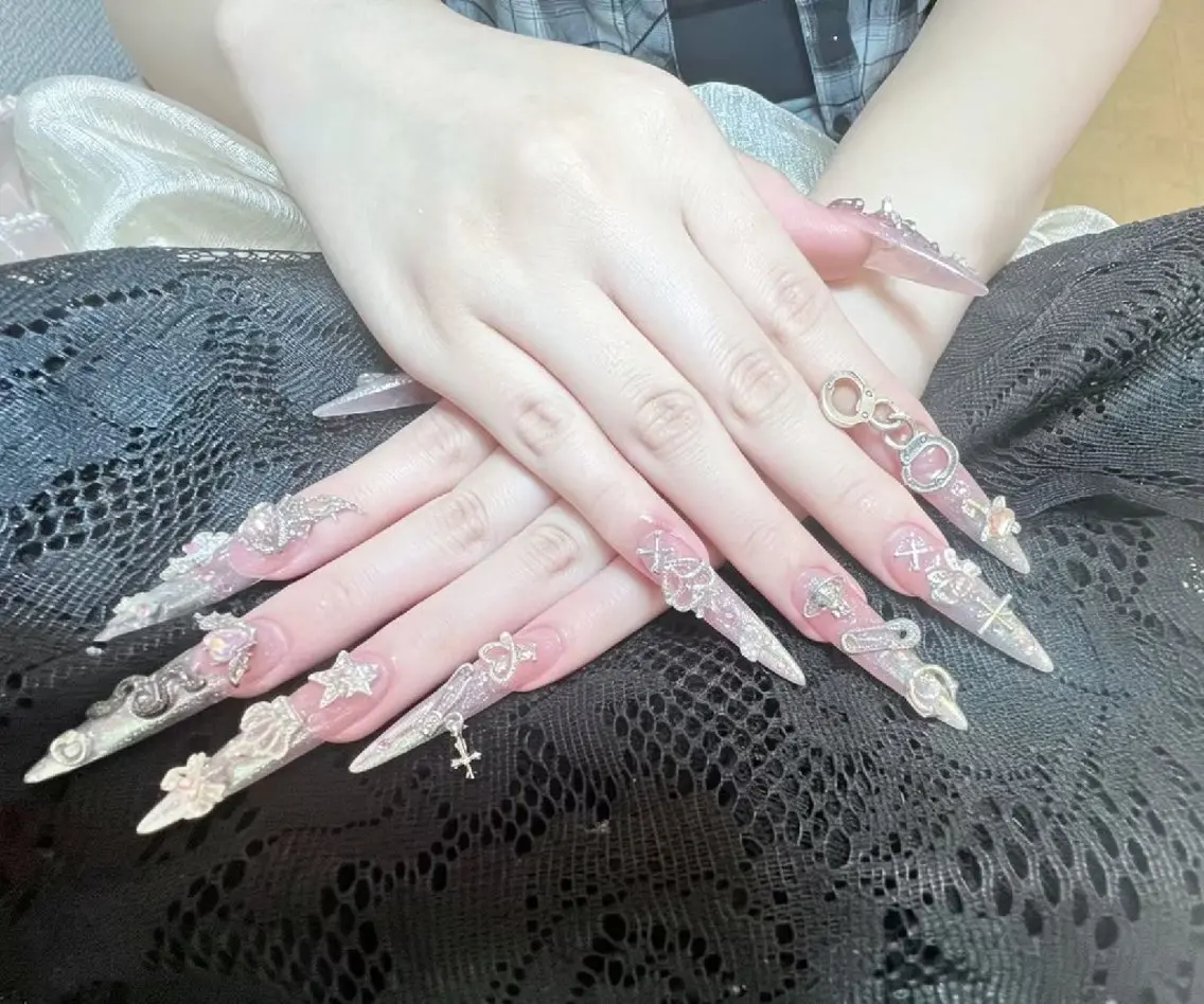 ネイル Nana Nail🌟のネイルデザイン