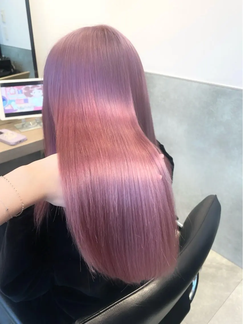 セミロング カラー ヘアアレンジ ベージュカラー ブリーチ ケアブリーチ ダブルカラー ハイトーンカラー ヘアカラー トリートメント ヘアセット 憧れの艶ハイトーンへ 🌙サイダサキのヘアスタイル