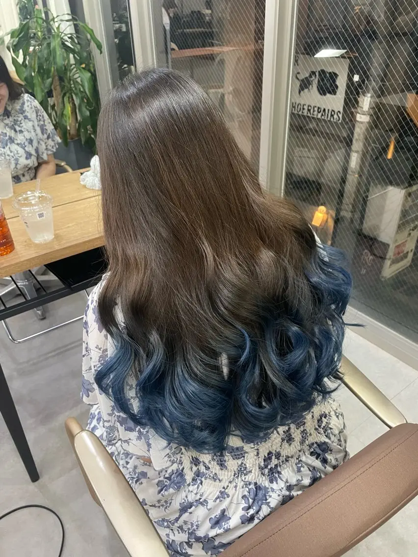 ロング ヘアカラー 横山 奈央のヘアスタイル
