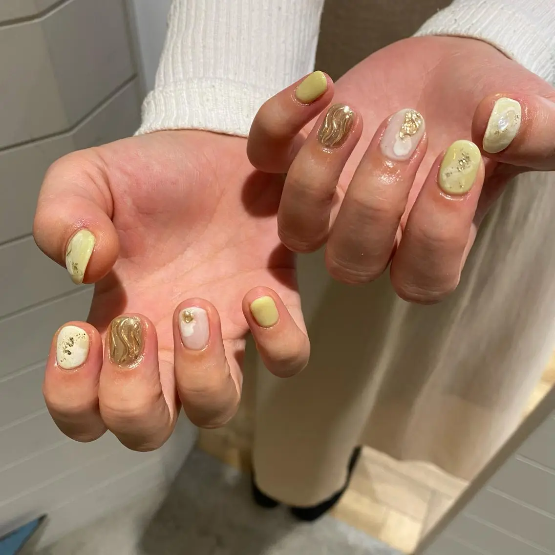 ネイル nailist mana𖤐´-のネイルデザイン