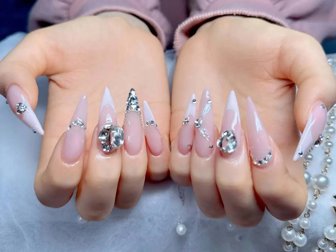 ネイル オーロラネイル チークネイル フットネイル ジェルネイル 韓国ネイル ハンドネイル H.baby Nail Salonのネイルデザイン