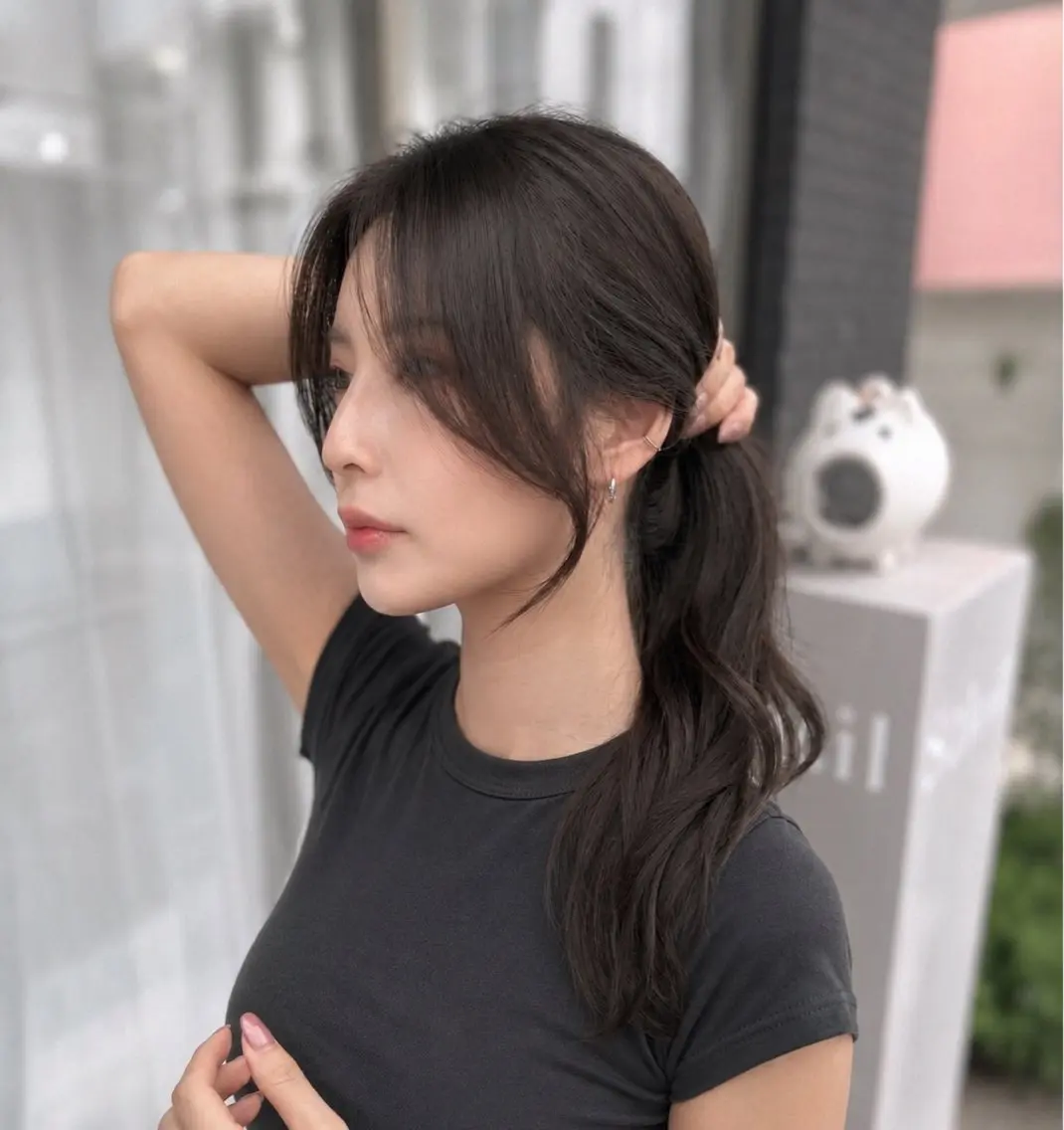 セミロング カラー ショコラグレージュ グレージュ 顔周りカット 小顔カット カット ヘアカラー トリートメント グレージュ/レイヤー /韓国ヘア/RISAのヘアスタイル