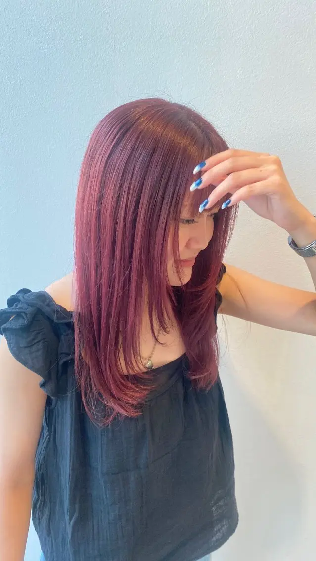 セミロング カラー 中江 唱のヘアスタイル