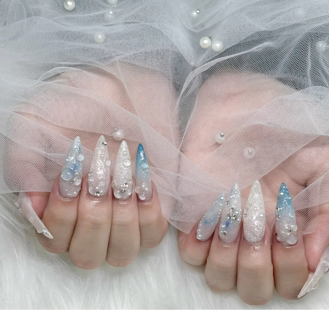 ネイル 韓国ネイル マグネットネイル 持ち込み ハンドネイル ハンドケア Mika nail_Royalのネイルデザイン