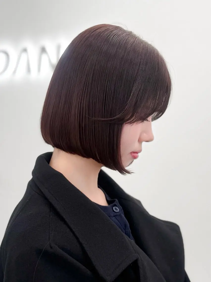 ショート カラー ヘアアレンジ カット ヘアカラー トリートメント ヘッドスパ ヘアセット 縮毛矯正🤍 盛れるボブ/ひかりのヘアスタイル