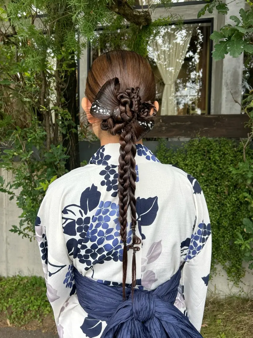 ロング ヘアアレンジ ヘアセット lapis / soraのヘアスタイル