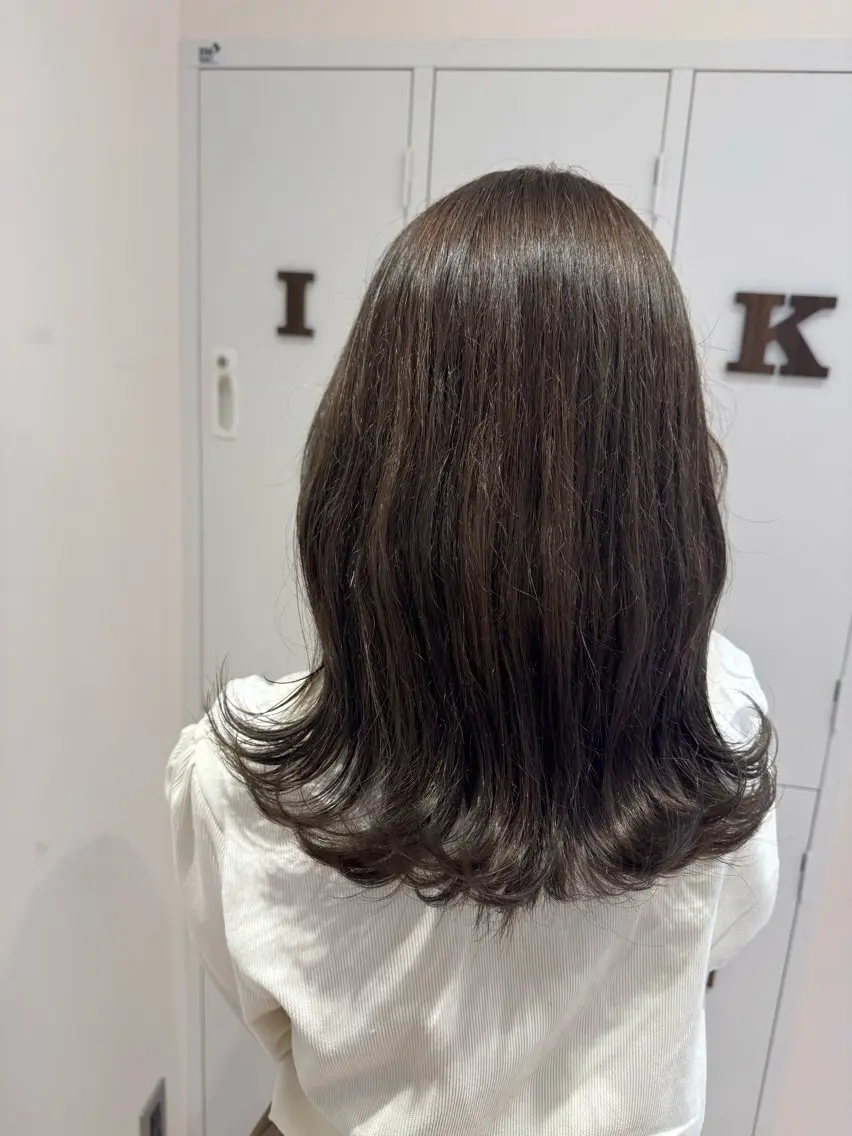 ミディアム カラー ヘアカラー トリートメント 河添 麗菜のヘアスタイル