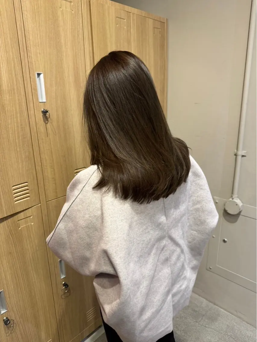 カラー レイヤーカット🍏 オリーブ/ののかのヘアスタイル