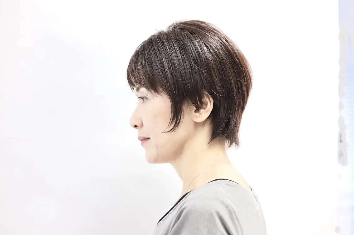 ショート カラー アッシュ アッシュグレー アッシュグレージュ グレージュ アドミラルYoshi oのヘアスタイル