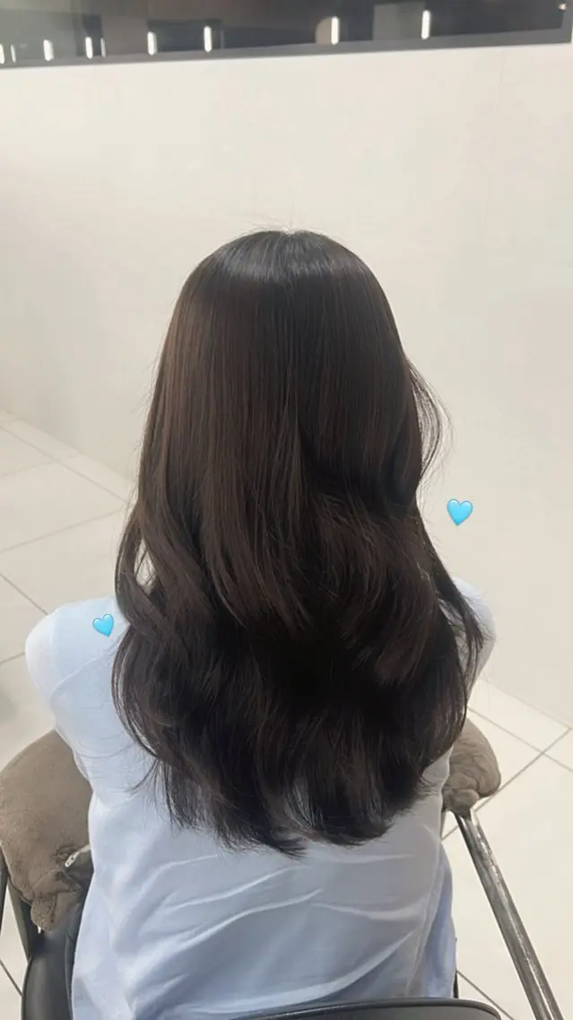 カラー 透明感カラー ダークグレー ダークグレージュ グレージュ 🩵カラーモデル 募集🩵kiki🩵のヘアスタイル