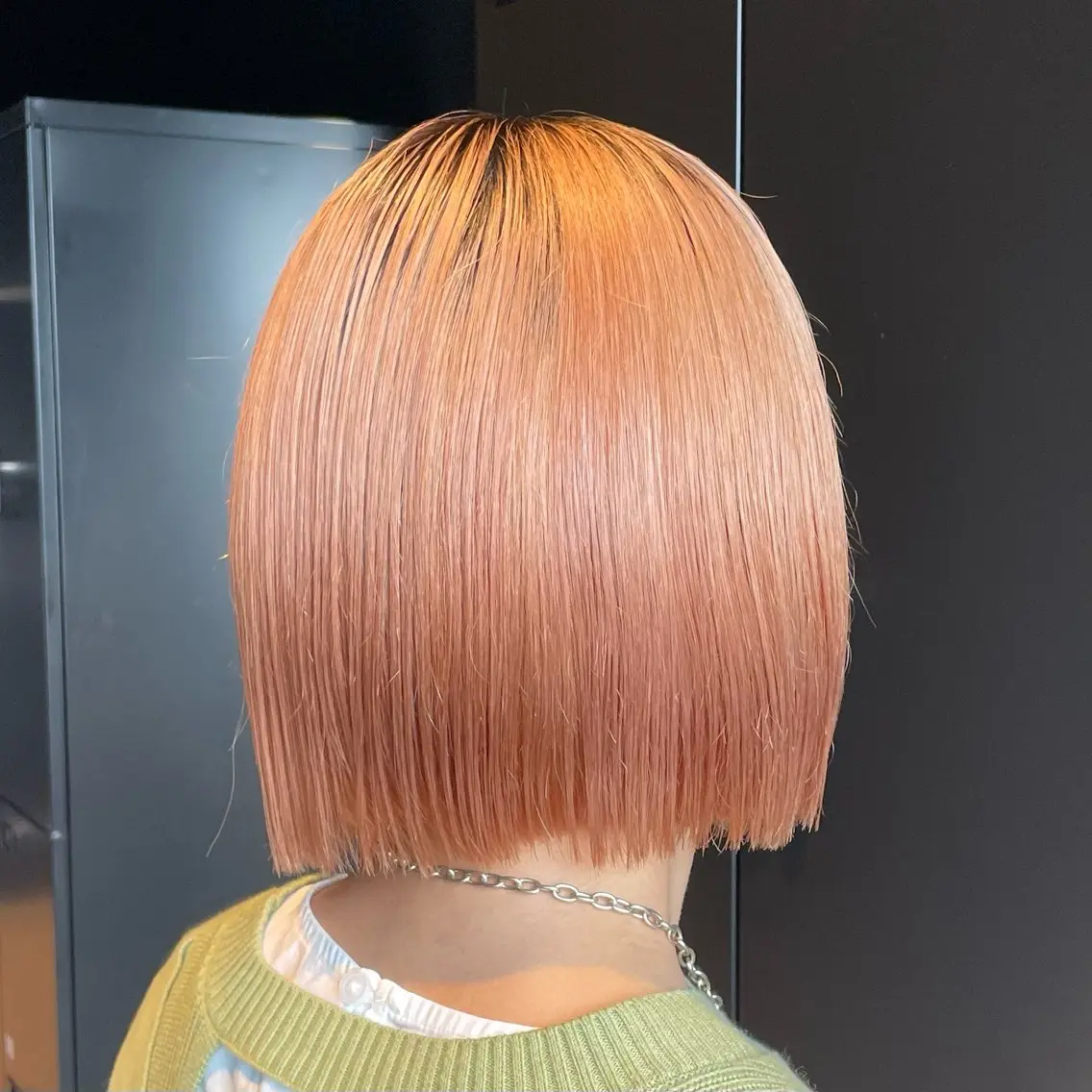 ショート カラー ヘアアレンジ レイヤーカット×透明 感カラー💫AINAのヘアスタイル