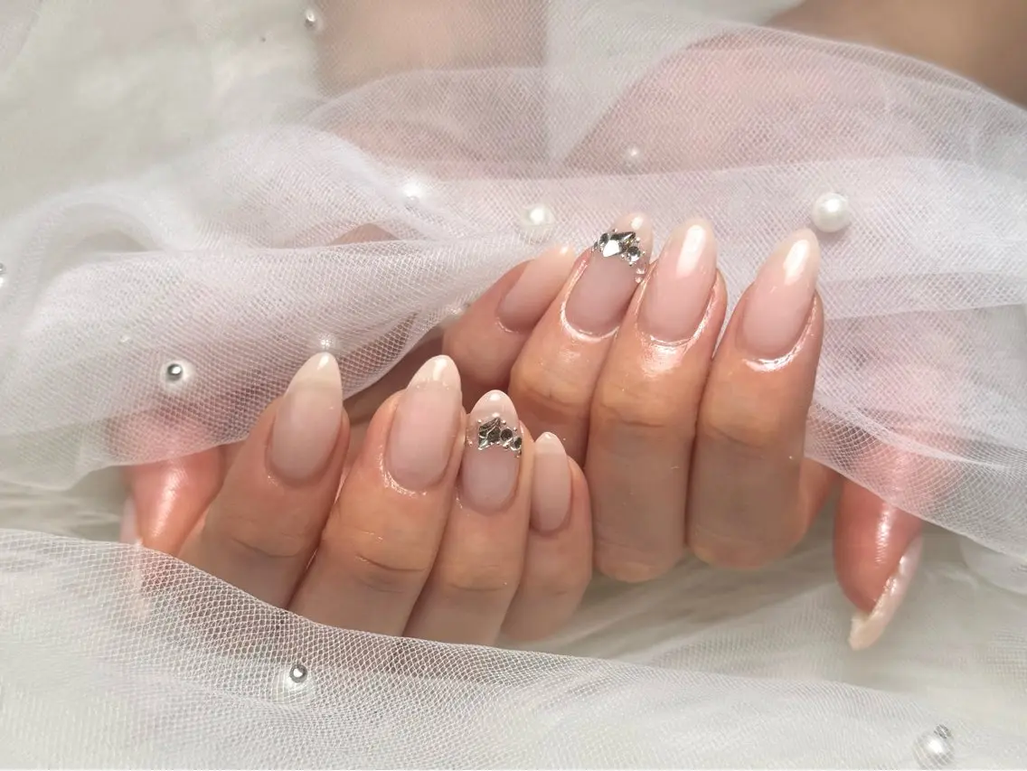 ネイル ハンドネイル フットネイル peTiT ✨️ yuzuki💞🫧のネイルデザイン