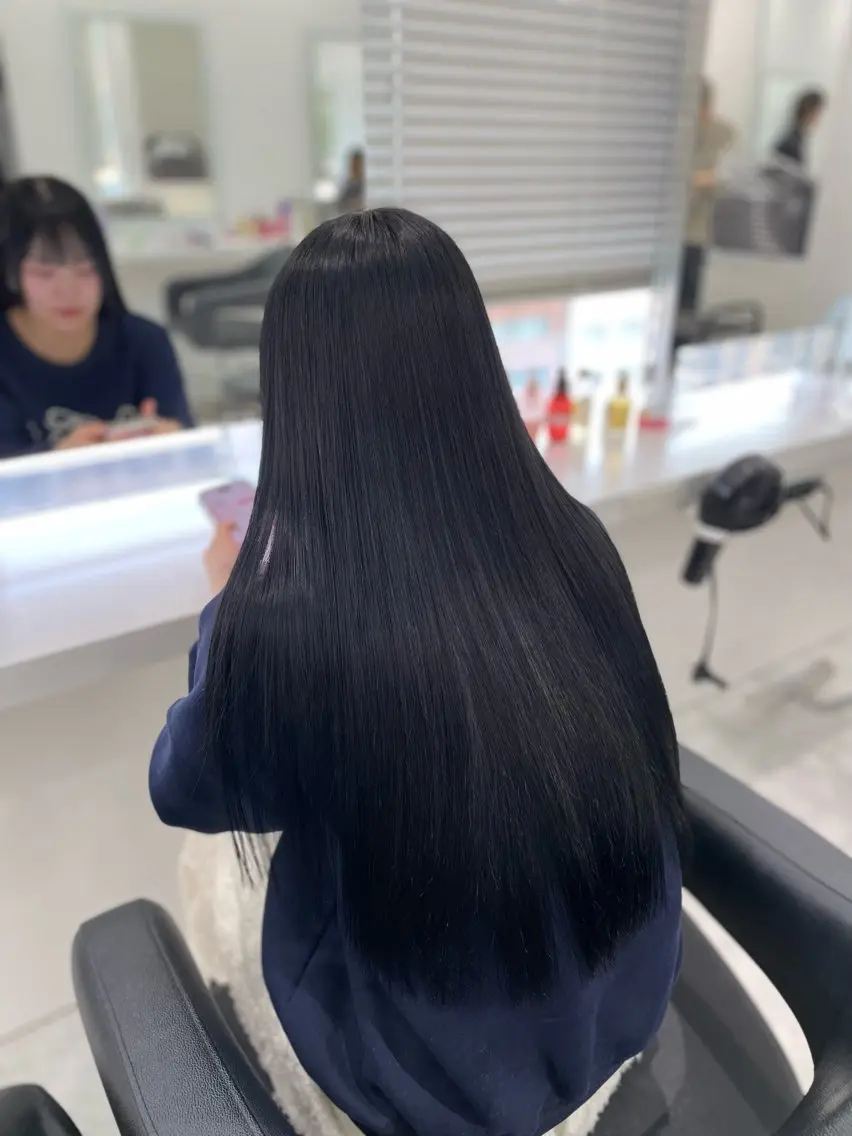 ロング カラー ヘアカラー トリートメント 🌿透明感赤み消し Keishin🌿のヘアスタイル