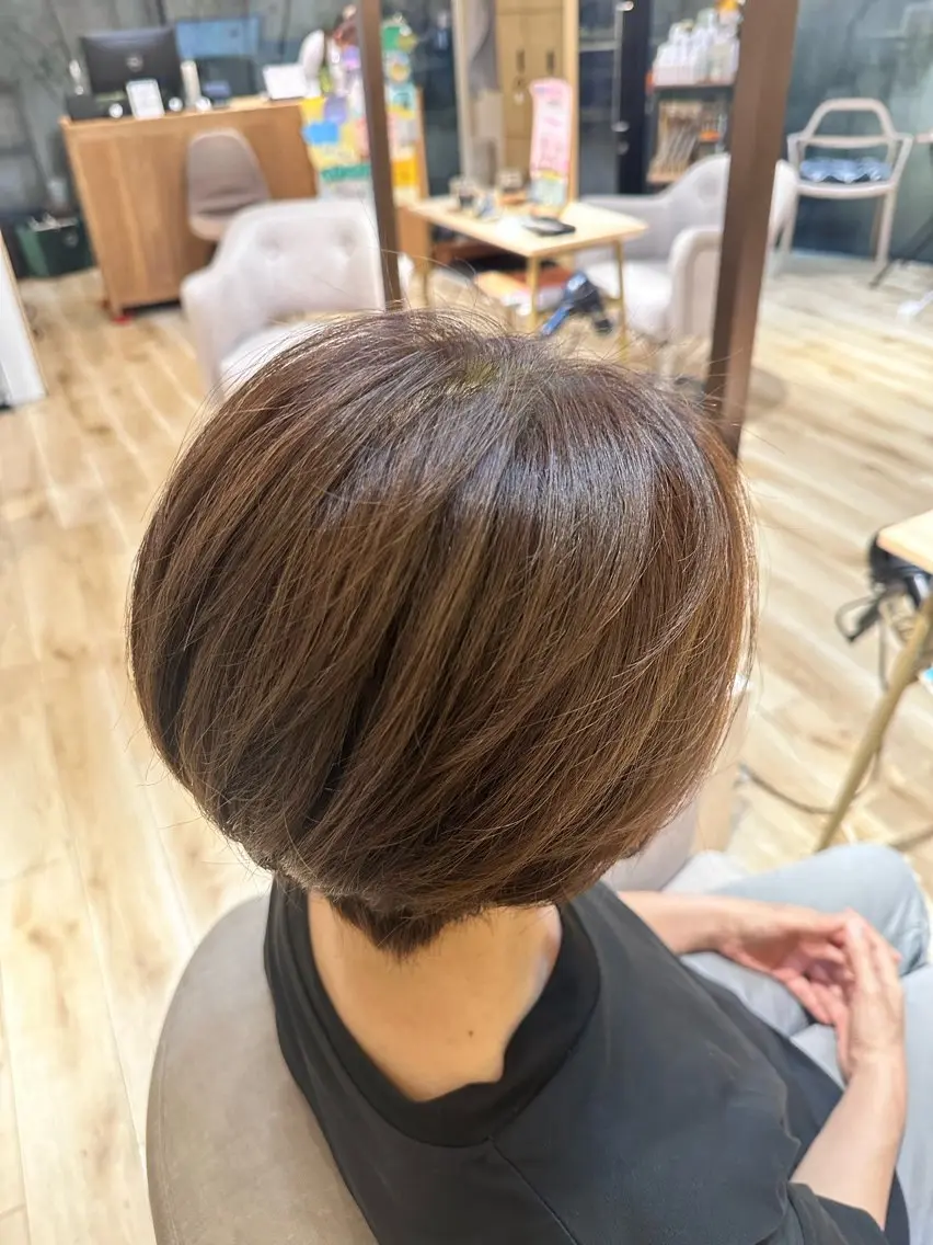 ショート 吉崎 明日香のヘアスタイル