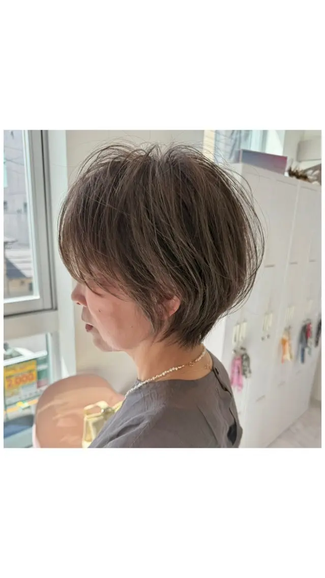 ショート カラー ショートヘア 小顔カット カット ヘアカラー 🌟TOSHI/透明 感カラー/ショートのヘアスタイル