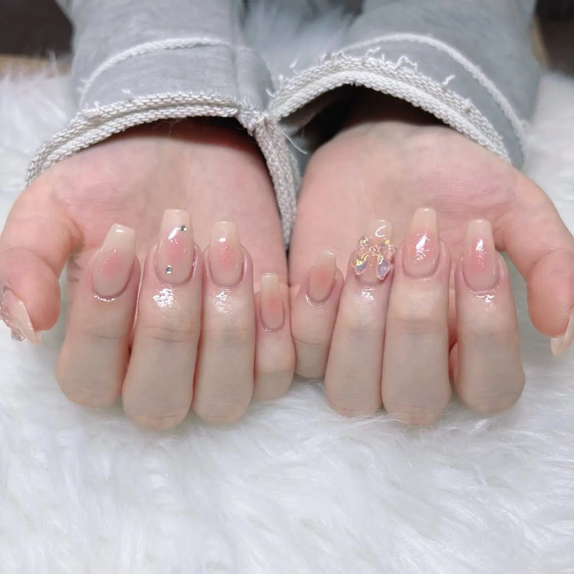 ネイル TOMO. Libのネイルデザイン
