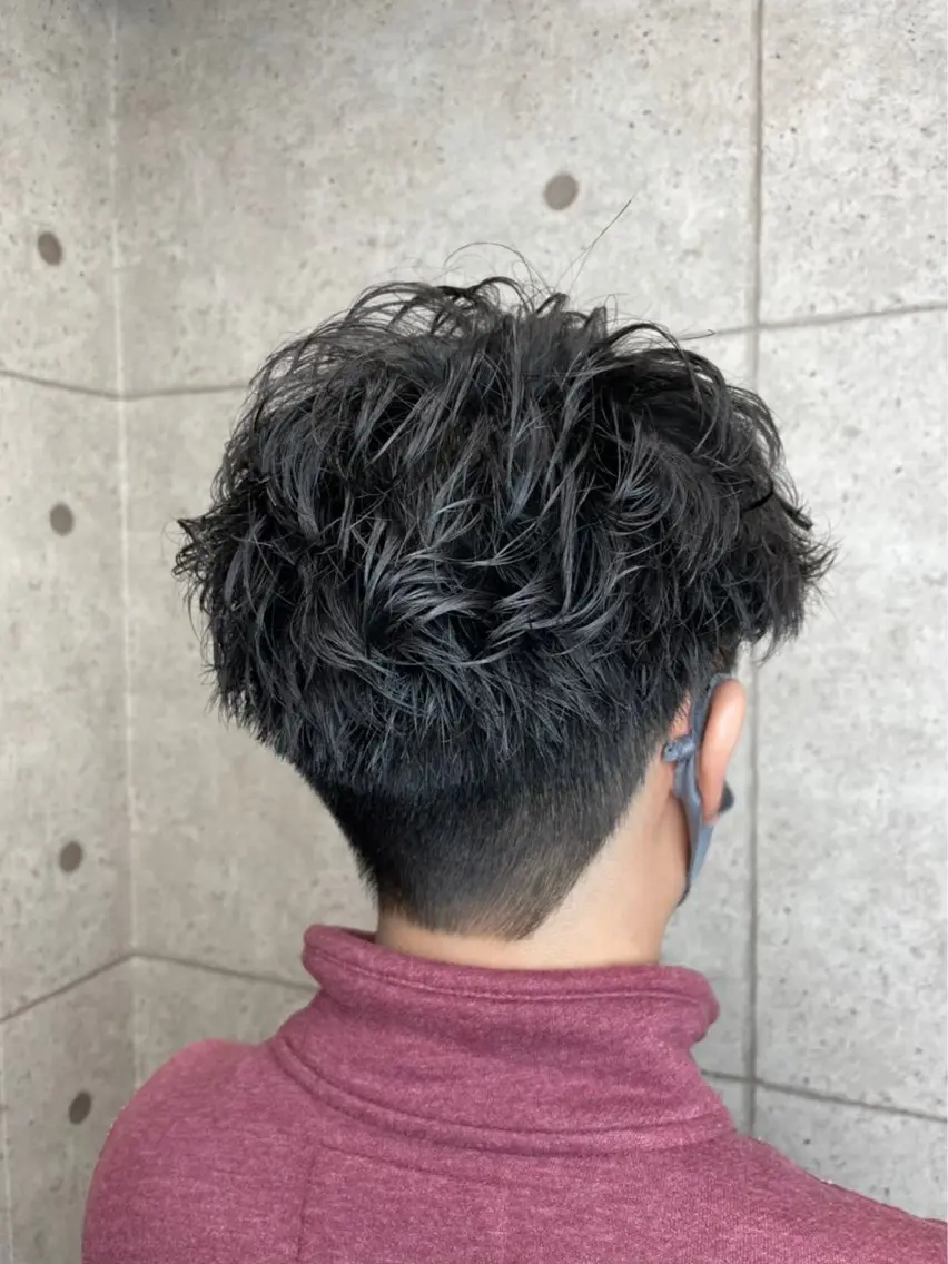メンズ カット パーマ 吉田 涼二のヘアスタイル