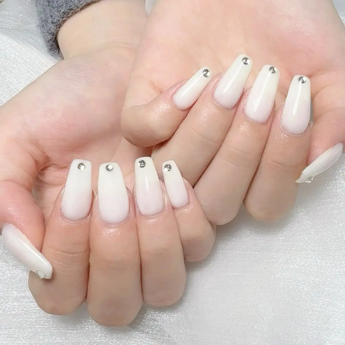 メンズ ネイル メンズ韓国風 アートネイル オーロラネイル ガーリー キラキラネイル ハンドネイル Nail salon 木にいるのネイルデザイン