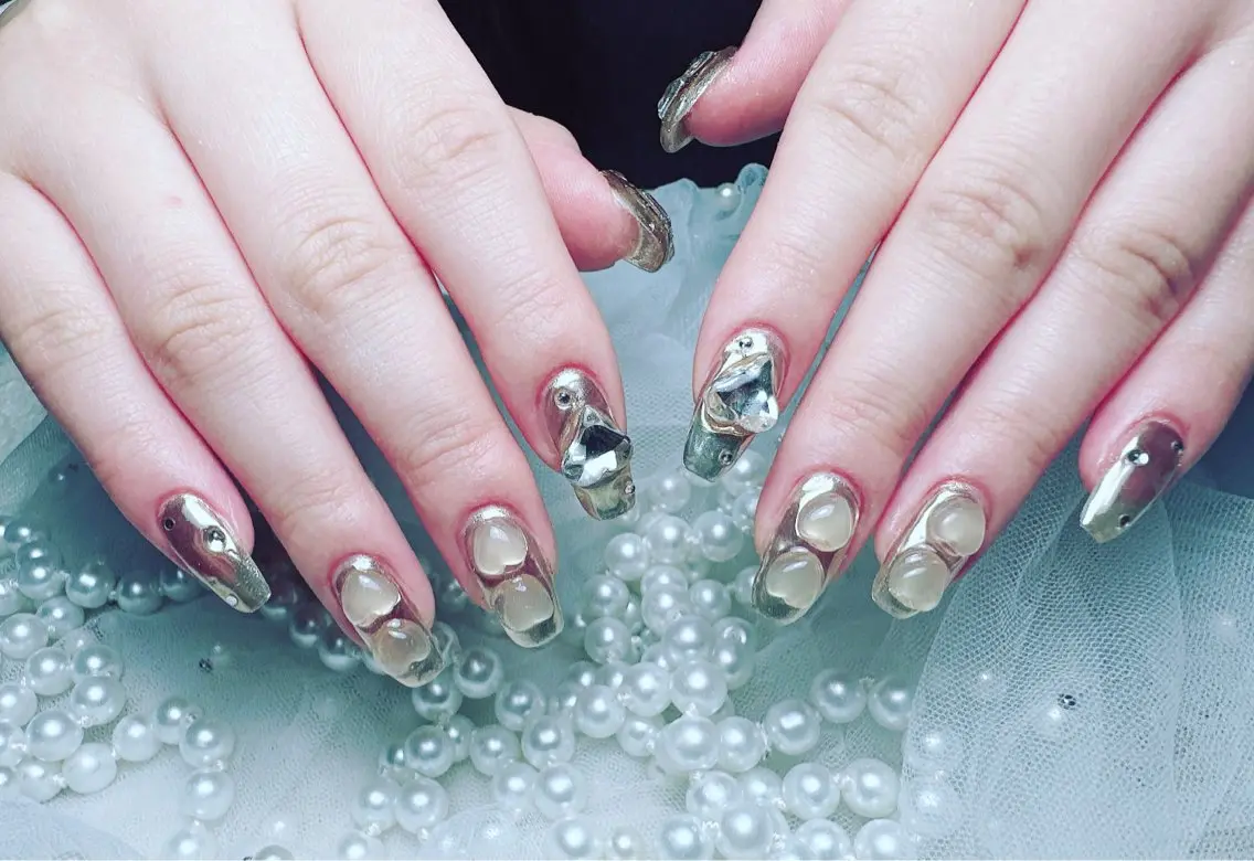 ネイル 🎀M nails✨ ビューティーのネイルデザイン