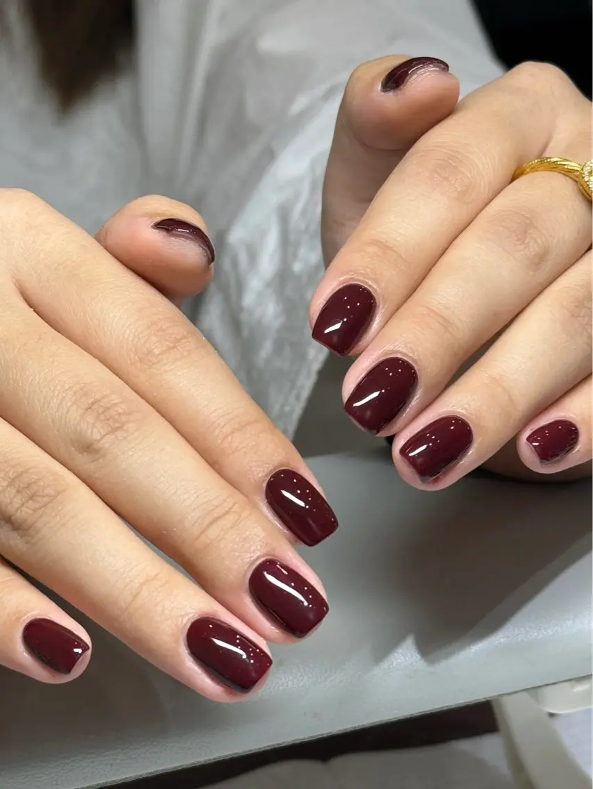 ネイル オーロラネイル 長さ出し フットネイル 韓国ネイル ラメ(グリッター) ハンドネイル 👍thumbs up nail👍のネイルデザイン