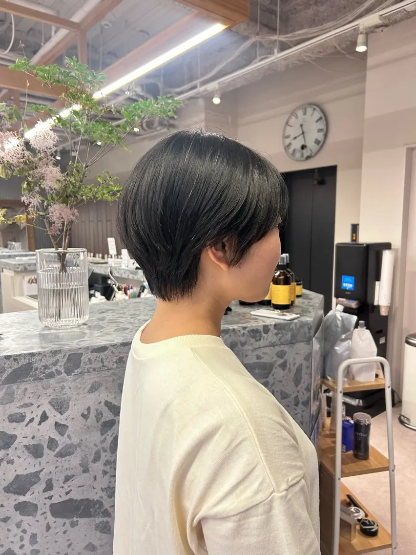 ショート みうら ありさのヘアスタイル