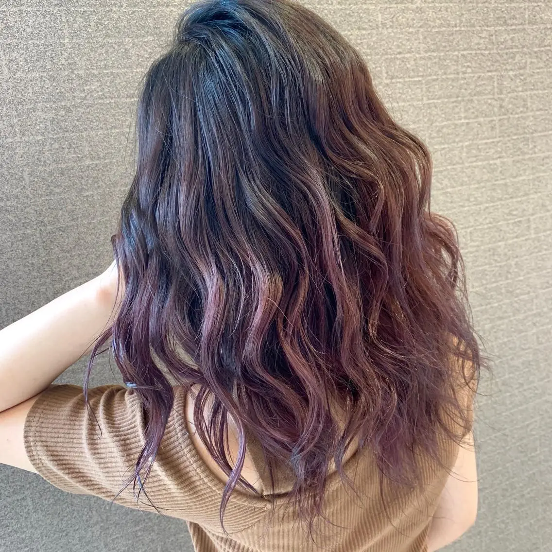ミディアム カラー バレイヤージュ ブリーチ デザインカラー レイヤーカット 清水 亮太/赤み消しカラーのヘアスタイル