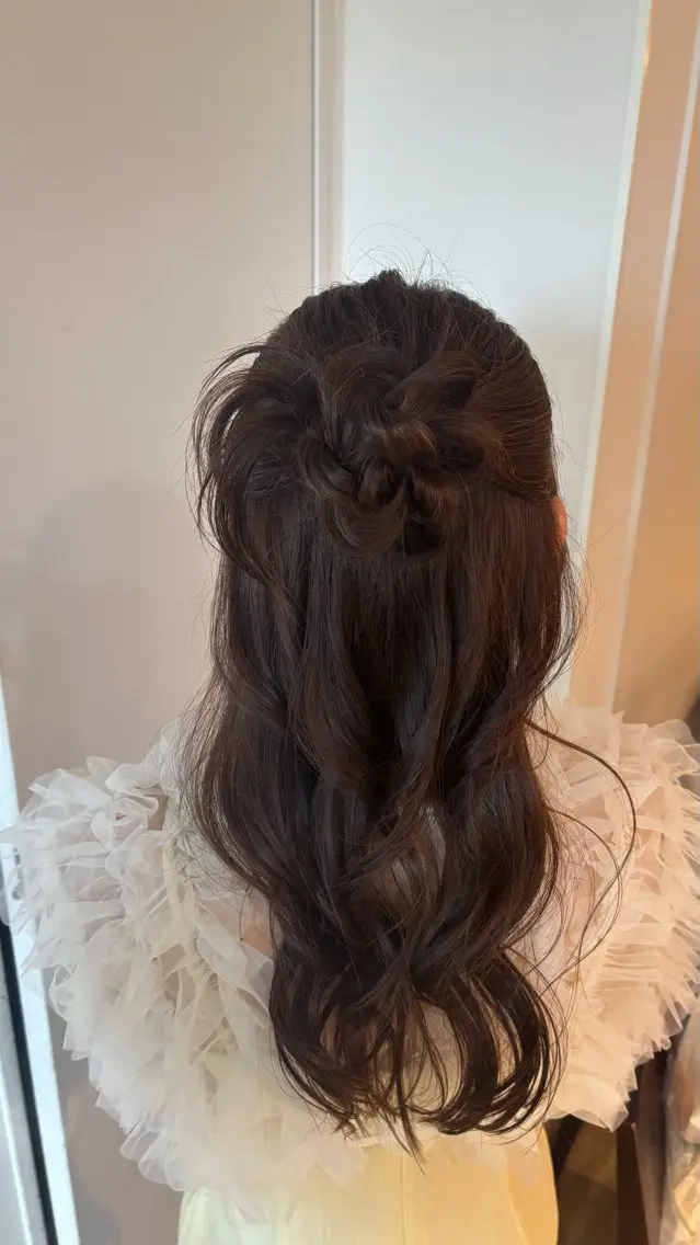 ロング ヘアアレンジ ハーフアップ お団子ヘア ヘアセット 表参道/アレンジ💐 /艶カラー/kahoのヘアスタイル