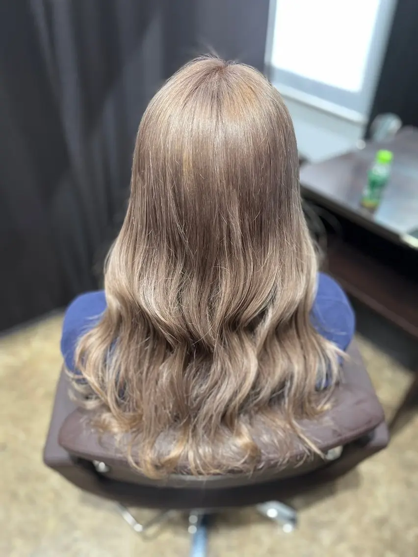 ロング カラー ブリーチ ヘアカラー RYOTARO /フロレゾンのヘアスタイル