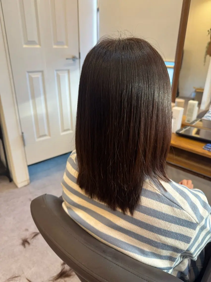 セミロング 高田 有里子のヘアスタイル