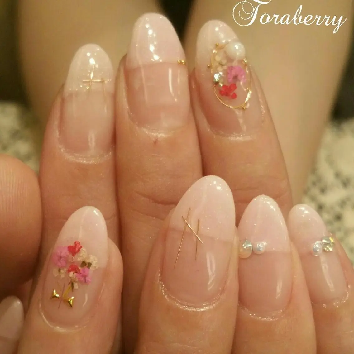 ネイル 持ち込み ネイリスト なつみのネイルデザイン