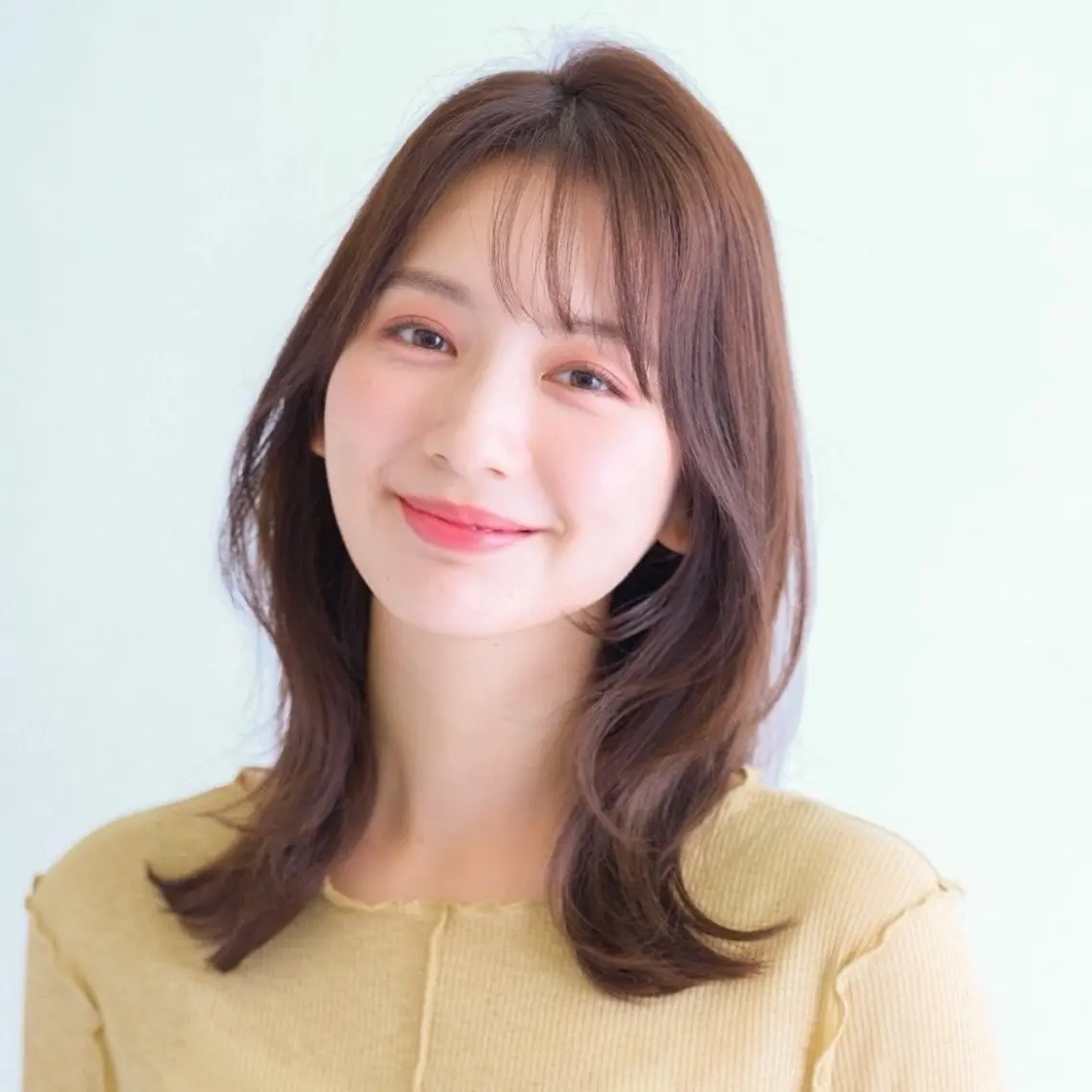 セミロング カラー 丸山 優心のヘアスタイル