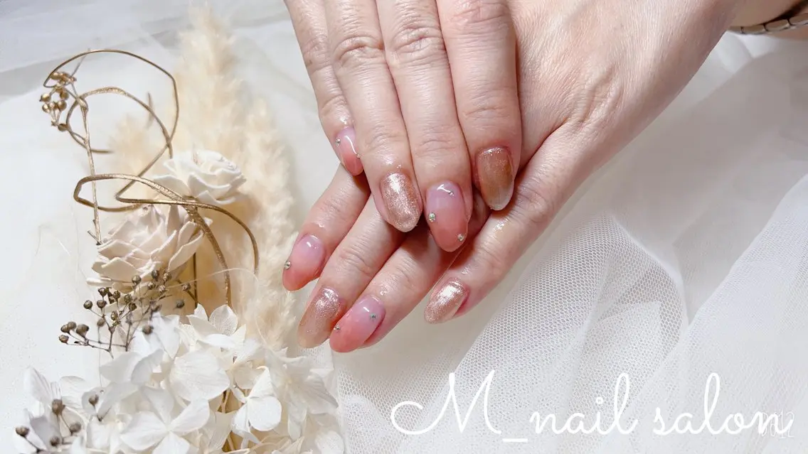 ネイル シンプルネイル M_ nail salonのネイルデザイン