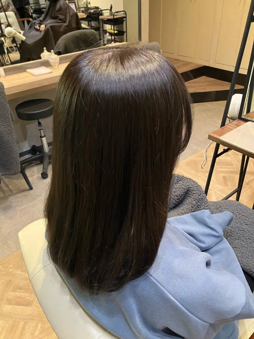 ロング 及川まき オリーブ グレージュカラー♪のヘアスタイル