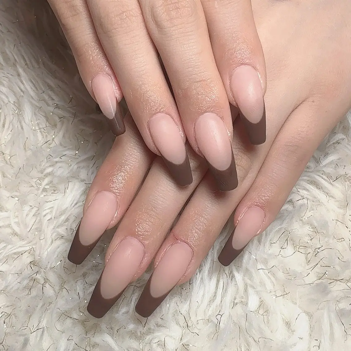 ネイル マットネイル EMU NAILのネイルデザイン