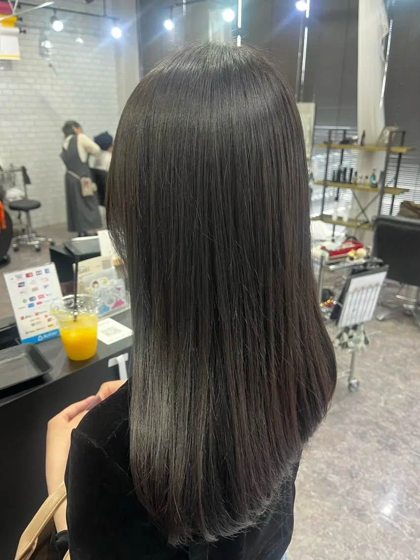 【広告用】手触りサラサラ　髪質改善ストレート　OR　トリートメントの写真