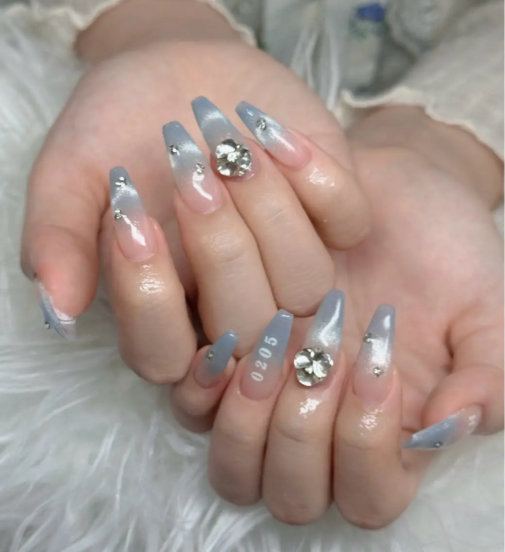 ネイル ロングネイル マグネットネイル リボン 夏ネイル スーパーロングネイル Hani Nail Salonのネイルデザイン