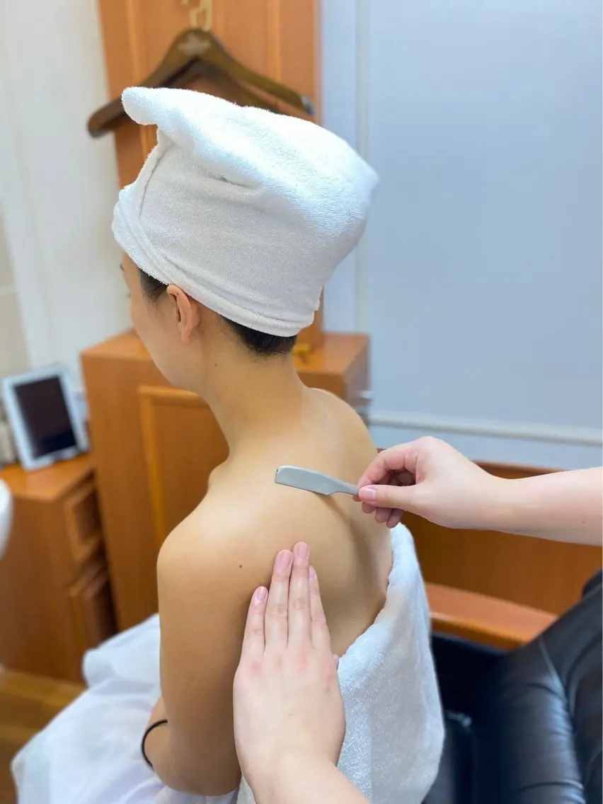 女性の方限定‼︎レディースシェービング♪背中＋腕の写真