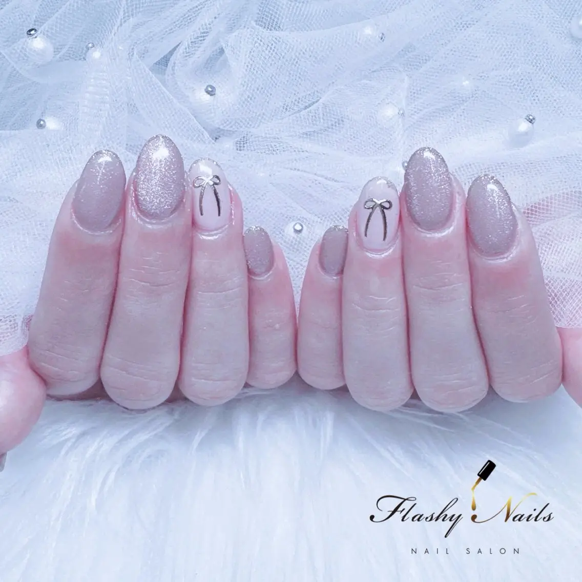 ネイル シンプルネイル Flashy Nailsのマツエク・マツパデザイン