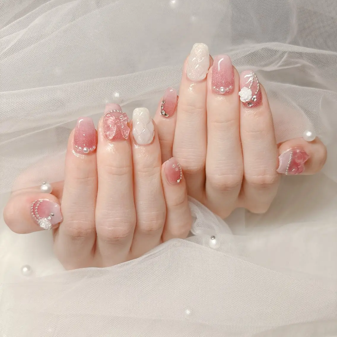 ネイル ハンドネイル 中野駅徒歩5分💅 ラクロレのネイルデザイン
