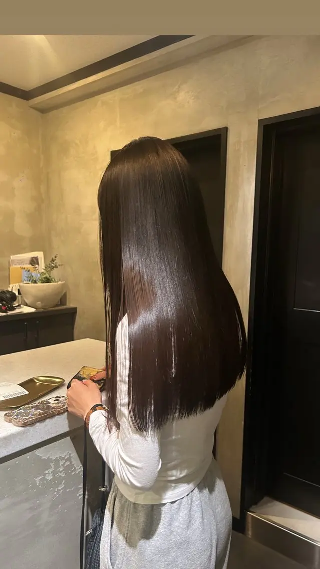 ロング カラー ヘアカラー 縮毛矯正 タナカ カナ🫧のヘアスタイル