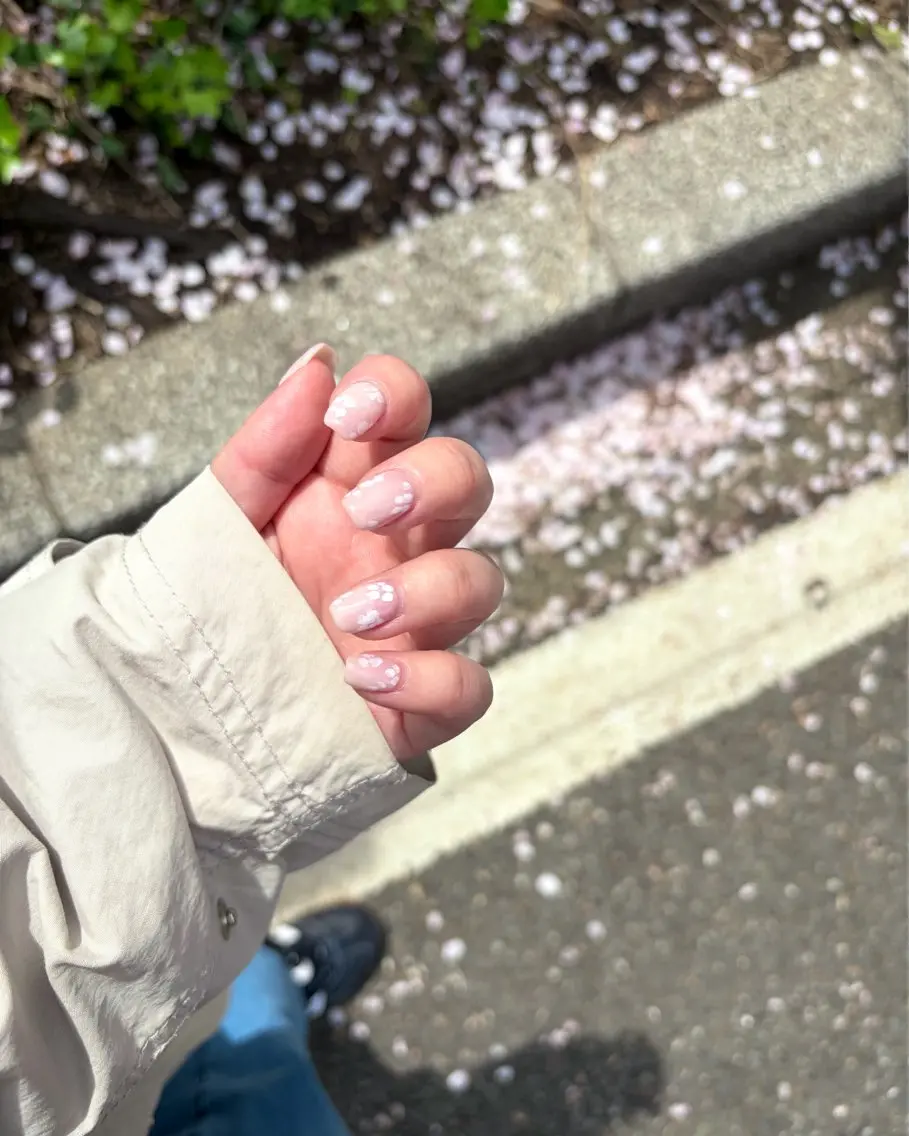 ネイル 春ネイル ハンドネイル nailsalon amity🌿池田のネイルデザイン