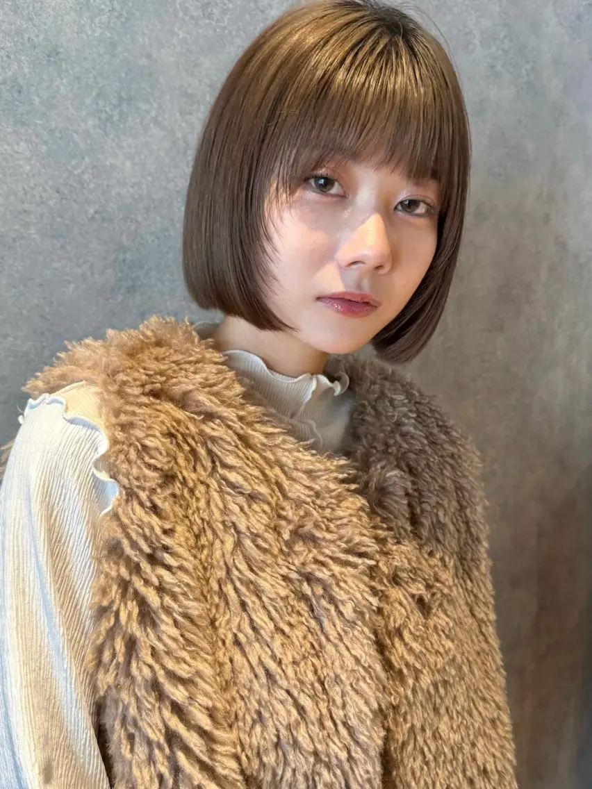 ミディアム ボブ レイヤーカット 金井蛍祐/くびれボブ /透明感カラー/艶髪のヘアスタイル