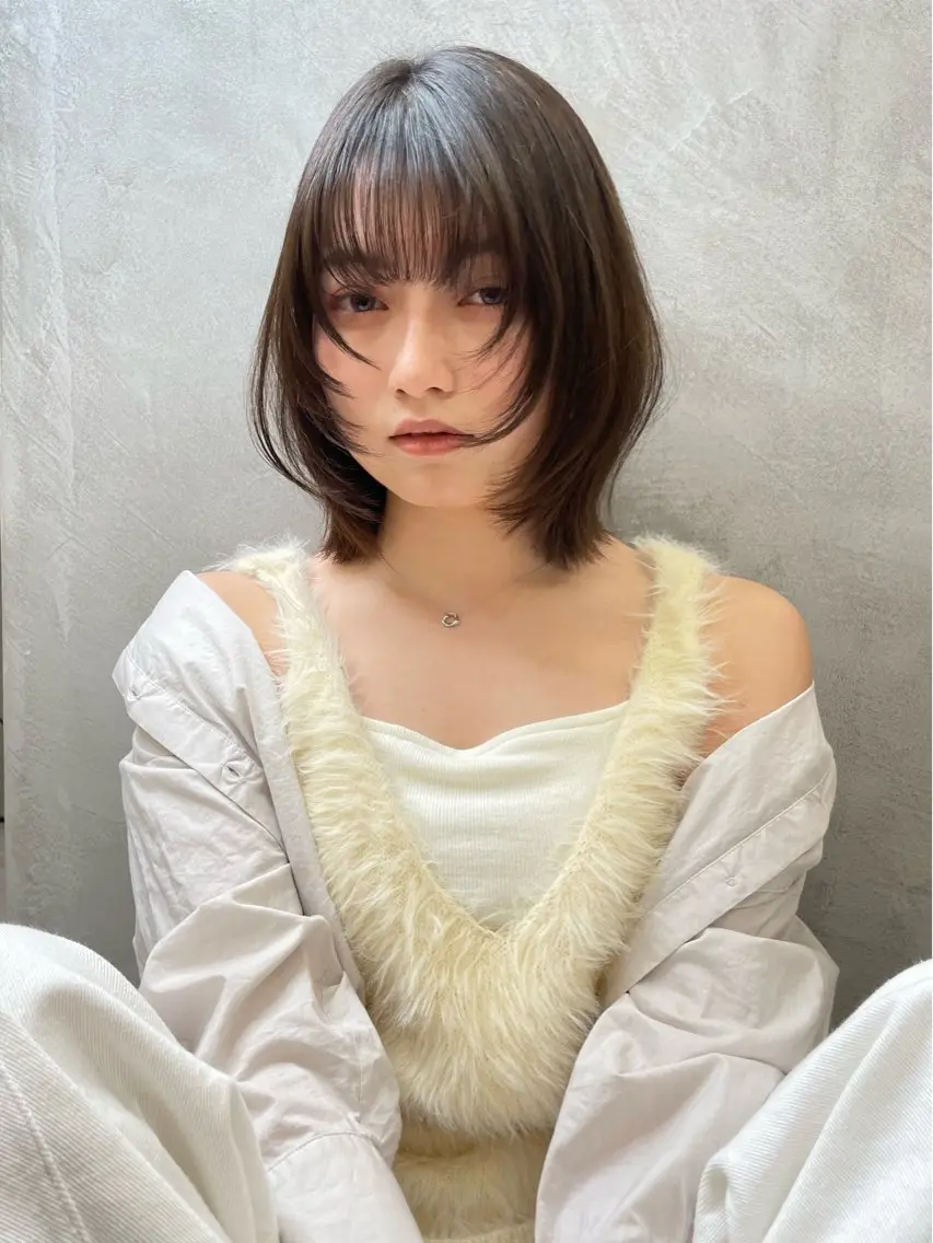 ミディアム レイヤーカット くどうももか 浦和　ショート　ボブのヘアスタイル